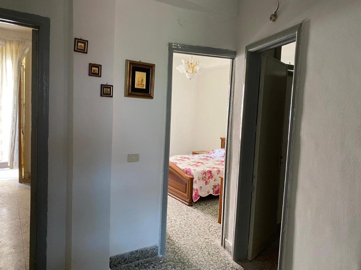 Casa Vacanza Santa Teresa Di Riva Bagian luar foto