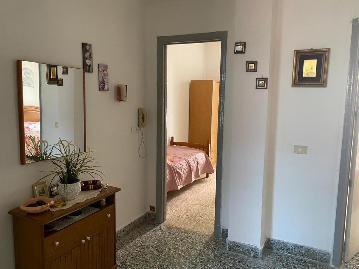 Casa Vacanza Santa Teresa Di Riva Bagian luar foto